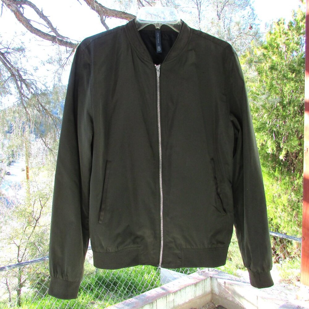 Zara Man olive lightweight bomber jacket M